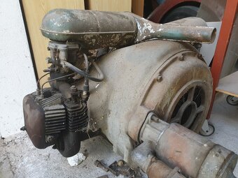 Predám diely Tatra (žeriav) - 5