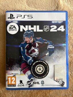 Hogwarts legacy a NHL 24 na PS5 - 5