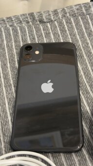 Predam Apple iPhone 11 128GB Black - 5