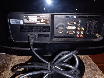 LCD monitor LG - 5