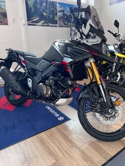 Suzuki V-STROM 1050 DE 2025 - 5