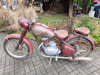 Jawa pérák 250 - 5