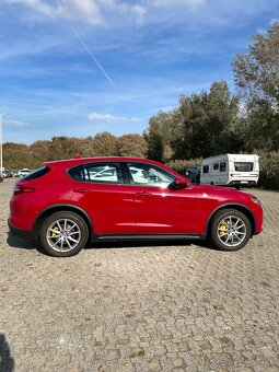 Alfa Romeo Stelvio 2.0 - 5