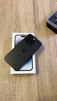 Vymenim iPhone 14 Pro 128gb + 4 obaly - 90% bateria - 5