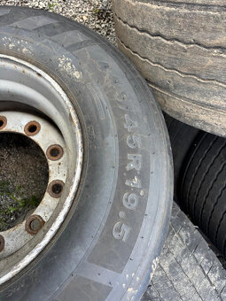 Predam nakladnú pneu 445/45 R19.5 - 5