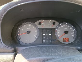 Renault Thalia 1,4 benzín STK platna 05/2026 - 5