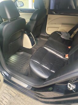 Superb2 2.0 TDI r.v.2012 - 5