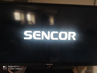 retro pc, telefony, kovova posteľ, matrace - 5