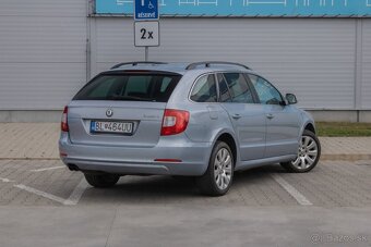 Škoda Superb Combi 1.6 TDI CR DPF Elegance - 5