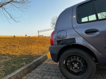 Predám Renault Clio - 5