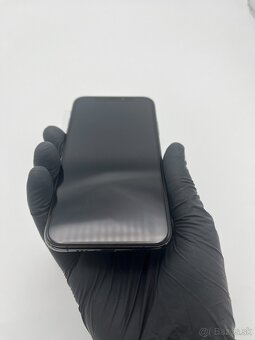  Apple iPhone Xs 64GB Space Gray - 97% zdravie batérie - 5