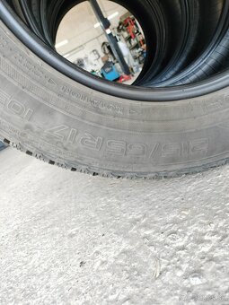 Nokian 215/65 R17 celoročné pneu - 5