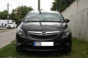 Opel Zafira C 2015 LPG a benzín (ťažné, parkovacie senzory) - 5