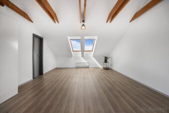 Podkrovný 1-izb. byt 48m2 s parkovacím miestom v Hamuliakove - 5