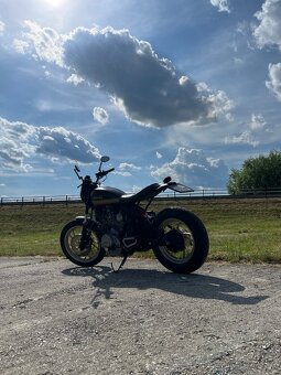 Yamaha XV750 virago - 5