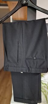 Predám čierny pánsky oblek - 5