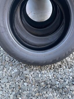 Letné gumy Bridgestone 235-60 R18 - 5