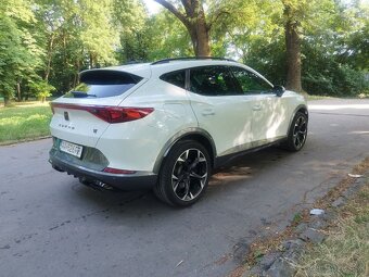Cupra Formentor 2.0 TSI VZ 228 kW 4x4, panorama, ťažné - 5
