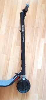 Predám Segway N/T/B elektrickú skladaciu kolobežku - - 5