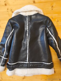 Dámska bunda Stradivarius- nova s visačkou - 5