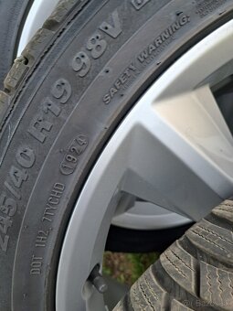 Zimná sada 245/40 r19 98V - 5