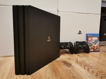 PS4 PRO 1TB - 5