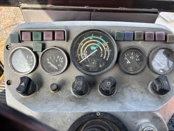 Traktor Holder - 5