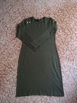 Pletené šaty - 5