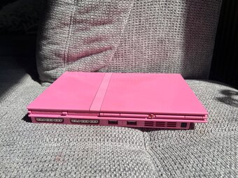 Playstation 2 Pink Limited Edition - 5