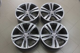 5x112 R19 VW Sebring Touareg Rline - 5
