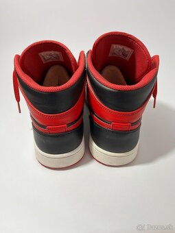 Nike Air Jordan 1 Mid - 5
