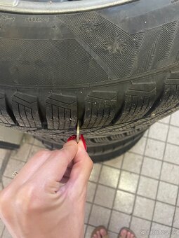 Zimne 225/55 R17 5x120 - 5