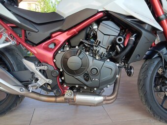 HORNET 750 2023 TOP PONUKA DŇA - 5
