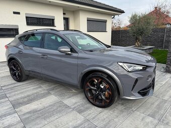 Cupra Formentor VZ 228 KW Brembo/Beats/Ťažné/Pano/Virtual/ - 5