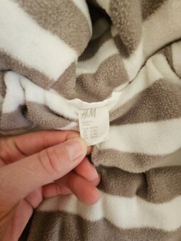 H&M kombinéza pre novorodenca - 5