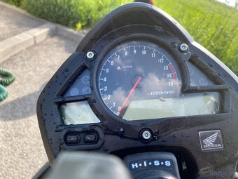 Honda Hornet CB600F - 5