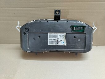 tachometer Renault Megane II 8200399693 30€ - 5