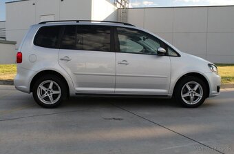Volkswagen Touran 2.0 TDI Comfortline 7-miestne - 5