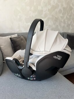 Britax Römer Baby-Safe Pro 40-85cm vajíčko - 5
