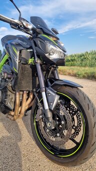 Kawasaki Z900 - 5