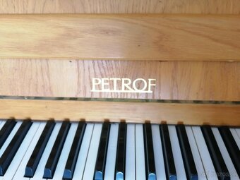 Pianíno PETROF - 5