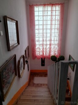 Na predaj veľký 5-izbový RD v obci Čierna Voda - 5