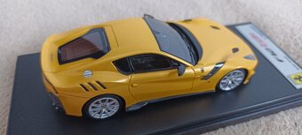 Predám model Ferrari F12 TdF 1:43 Looksmart - 5