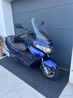 Suzuki Burgman 200 - 5