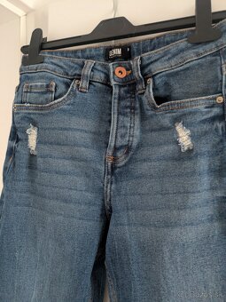 Rifle na gombíky - 5