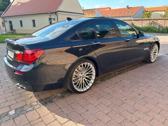 BMW 730d Xdrive (model f01 lci) - 5