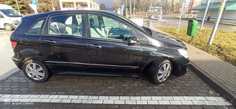 Predám Mercedes Benz b200 - 5