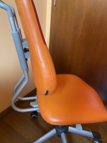 Detská kancelárska stolička nastaviteľná oranžová - 5