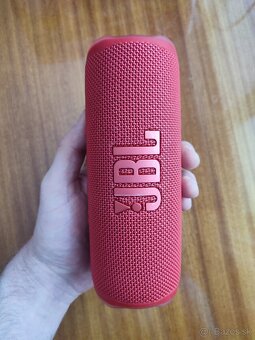JBL Flip 5 + Flip 6 (dajú sa spárovať) - 5