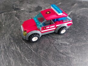 Predane LEGO City 60001 - Auto veliteľa hasičov - 5